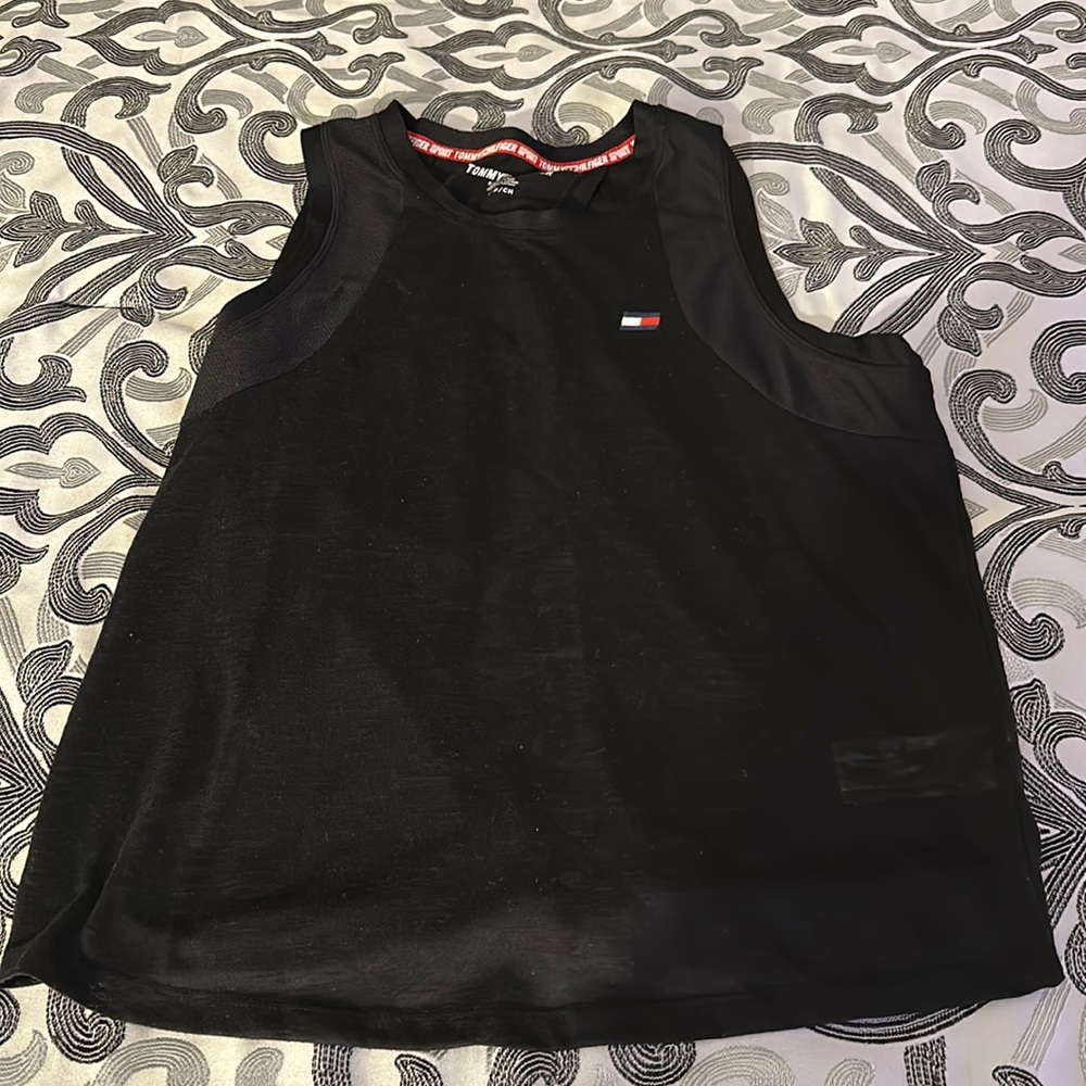 Womens Tommy Hilfiger t shirt